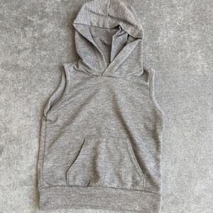 ❤️2/$20❤️ My Mila Sleeveless Hoodie 12-24m
